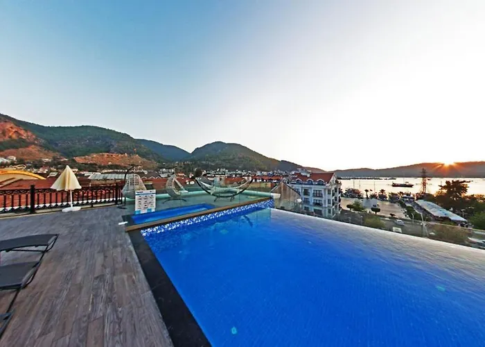 Mara Palas Hotel