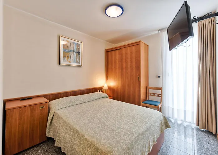 Hotel Flora