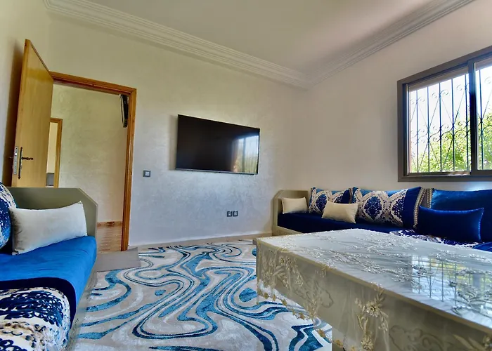 Ferme de vacances avec une grande villa à Marrakech