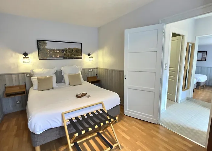 Logis Hôtel du Cygne Bracieux