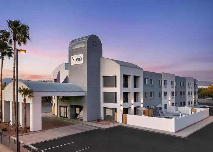 Spark By Hilton Airport