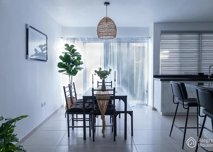 R - Casa Privada - Alegria Housing