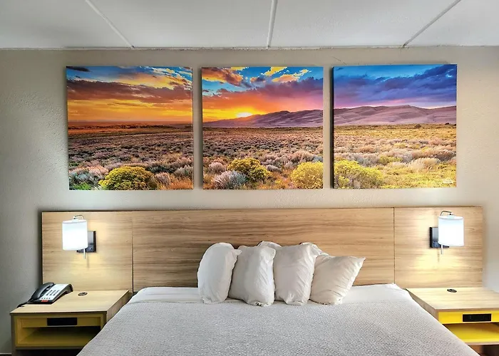 Days Inn By Wyndham Houston