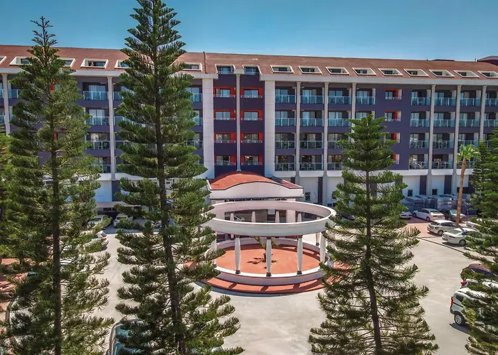 Casa Fora Beach Resort & Spa