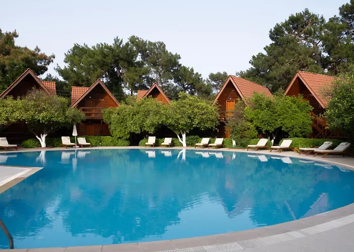 Woodline Hotel