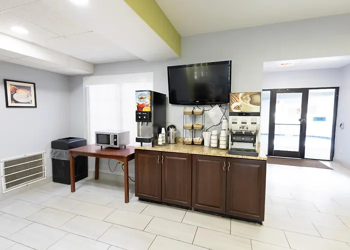 Countryside Inn And Suites