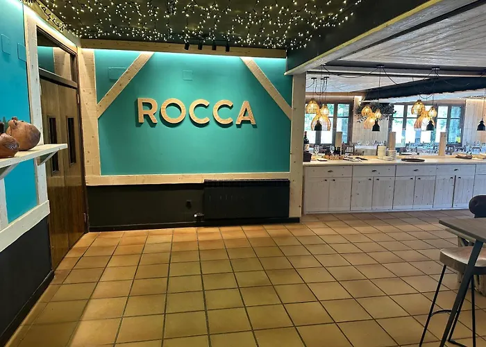 Roca Nevada Resort