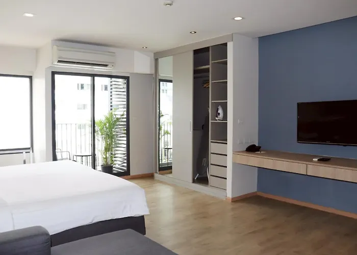 The Residence On Thonglor By Uhg