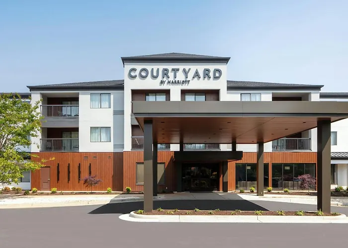 Courtyard By Marriott Lynchburg