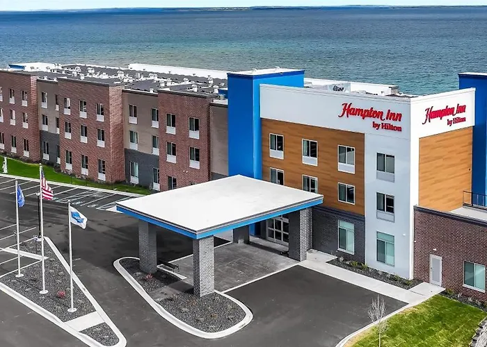 Hampton Inn St Ignace Lakefront Mackinac