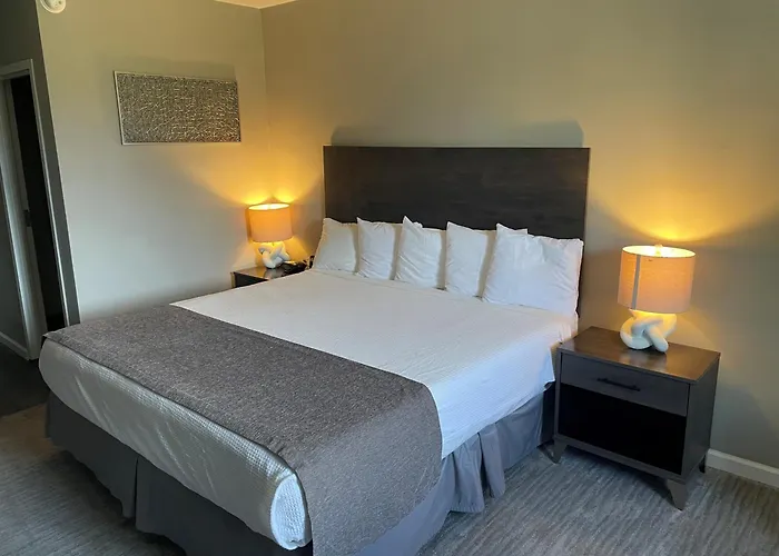 Carolina Pine Inn Near Southern Pines-Pinehurst
