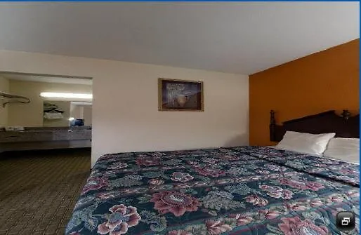 Newnan Lodge