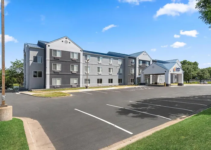 Comfort Inn & Suites Olathe - Kansas City