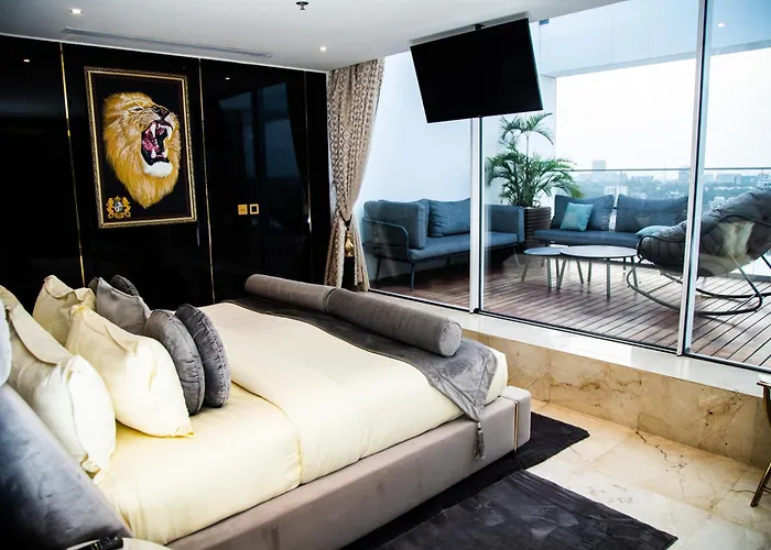 Number One Oxford Street & Suites