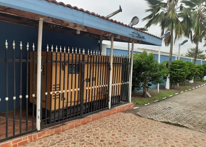 Hotel con piscina a Accra