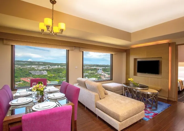Dusit Thani Guam Resort Tumon