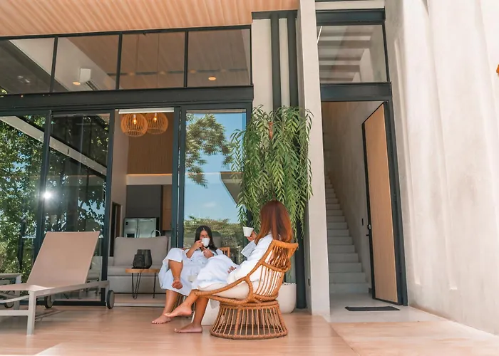 Epic Tamarindo Boutique Hotel