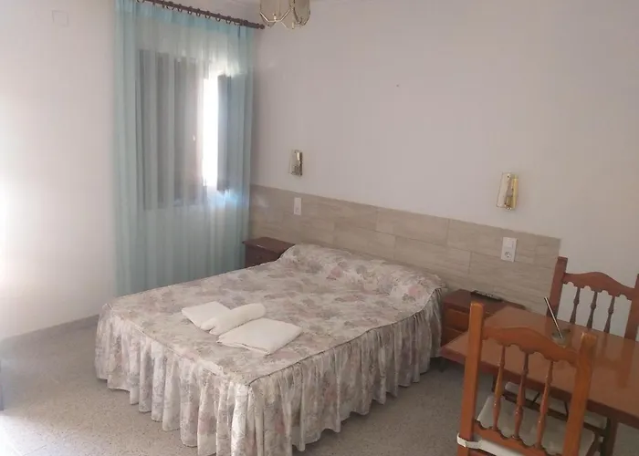 New Hostal Sant Llop