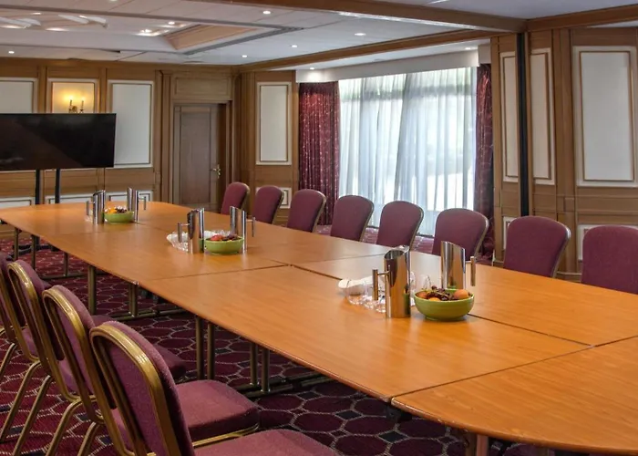 Derby Mickleover Hotel, BW Signature Collection