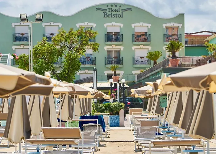 Hotel Bristol