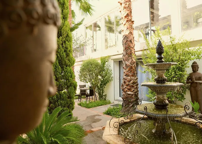 Chambre d'hote,Fitness&Billard Gratuit&SPA Mas la Farelle Nîmes