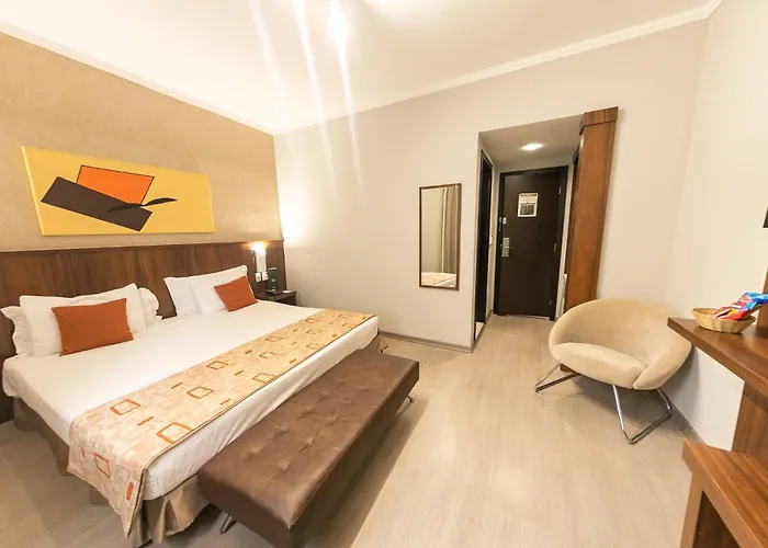 Class Hotel Varginha