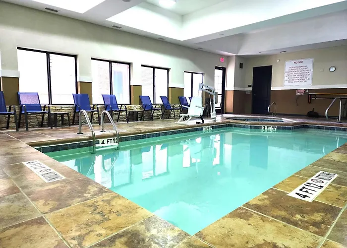 Sleep Inn & Suites West Medical Center