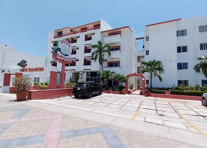 Hotel Caracoles
