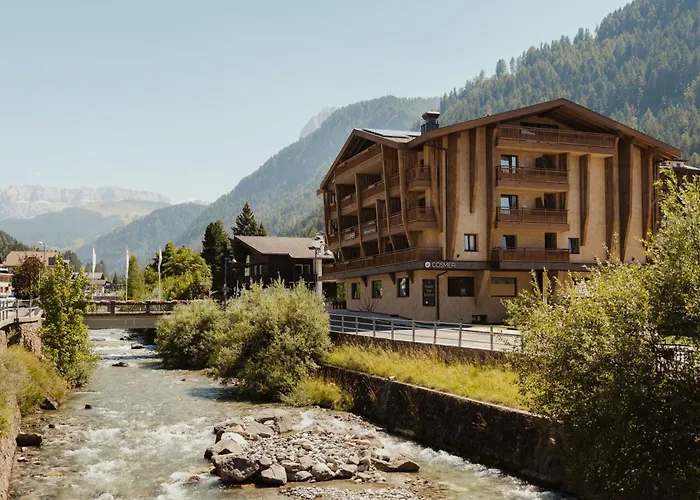 Hotel Cosmea - Your Dolomites & Honeymoon Experience Ortisei