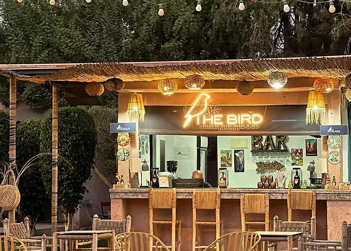 Hotel The Bird à Douar Caïd Layadi