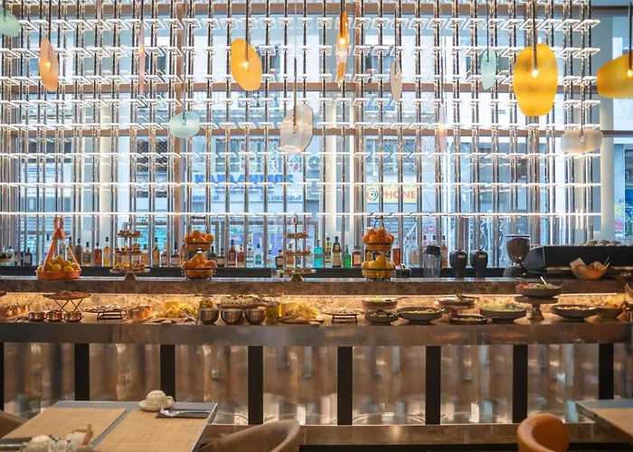 Adia Aluma Athens, Curio Collection By Hilton