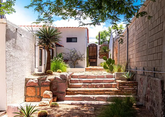 Inhouse Glamping Hotel La Paz