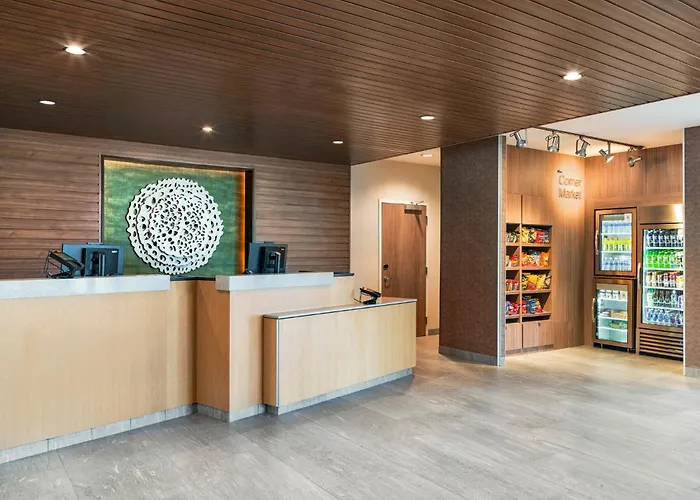 Fairfield Inn & Suites Hanford