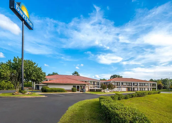 Days Inn By Wyndham Wheeler Road