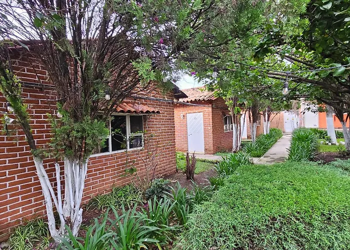 Hotel y Cabañas Manolo