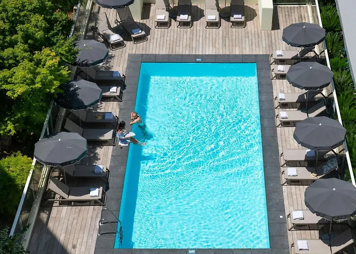 Novotel Suites Airport