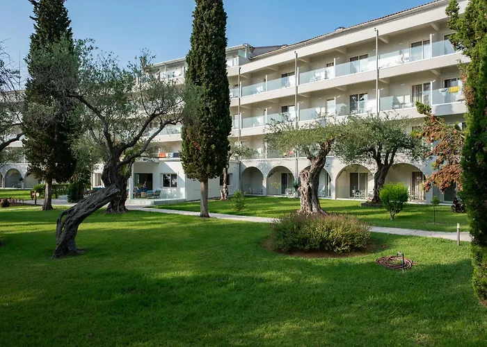 Delfinia Hotel Moraitika