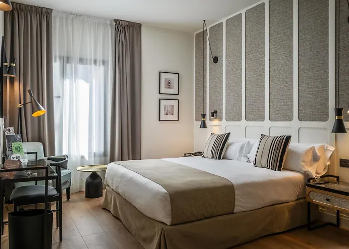 Hotel Barcelona Catedral 4 Sup