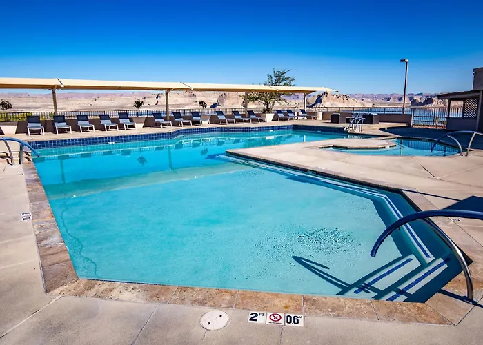 Lake Powell Resort