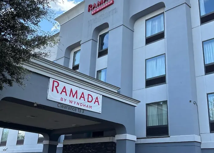 Ramada By Wyndham Burkburnett - Wichita Falls