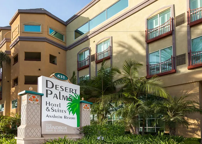 Desert Palms & Suites Anaheim Resort