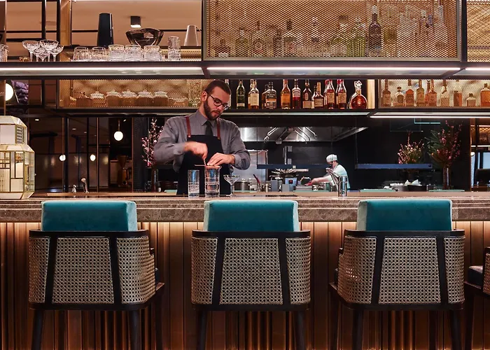 Four Seasons Hotel Sydney