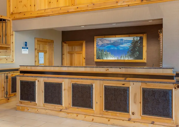 Best Western Plus Olympic Inn
