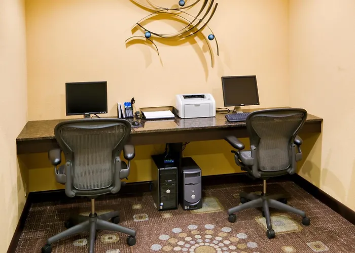 Wyndham Garden Oklahoma City Resort & Conference Near Airport, Fairgrounds Paycom & I40