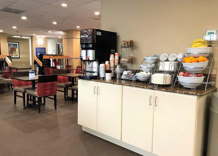 Comfort Inn & Suites Durham Near Duke University