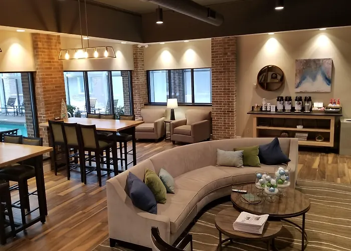 Best Western Okemos/East Lansing Hotel & Suites