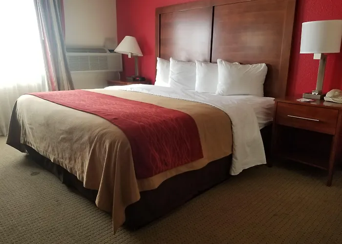 Ramada By Wyndham Downtown Spokane