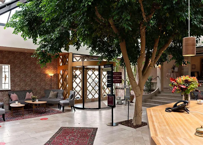Best Western Strand Hotel