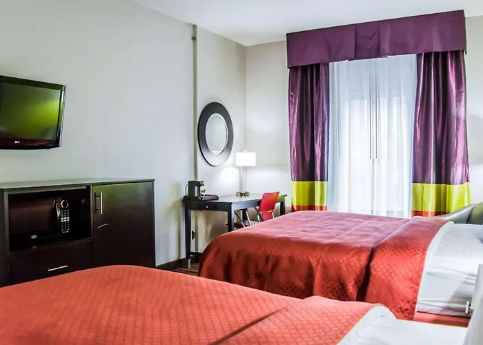Quality Suites Fort Myers I-75