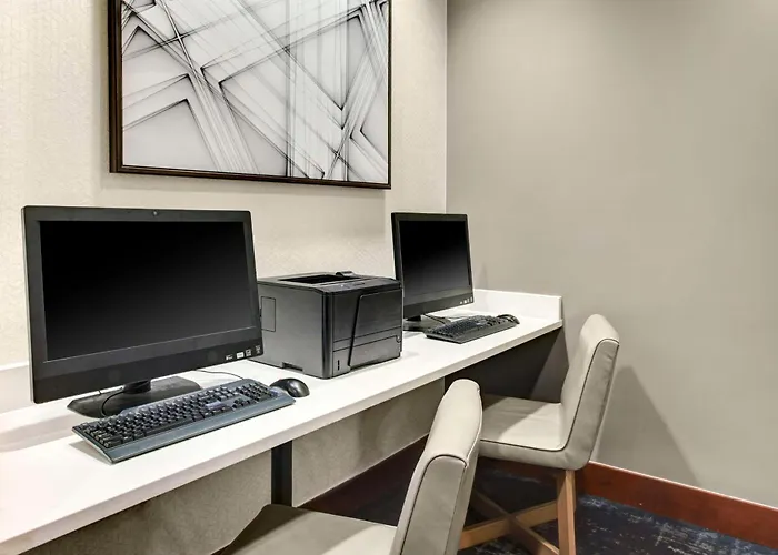Hyatt Place Louisville-East